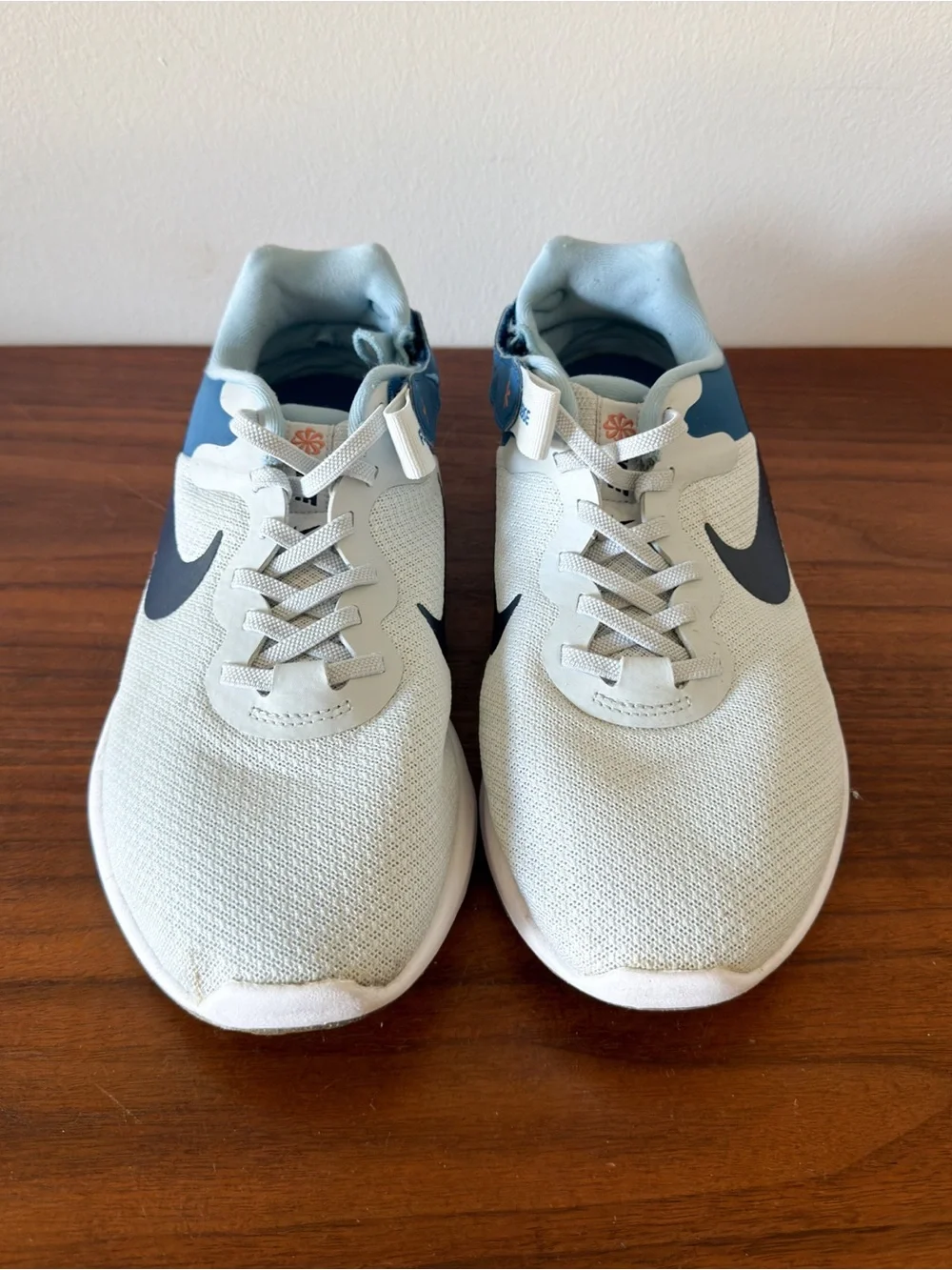 Nike Revolution 6 FlyEase Men's 8 Wide Running Shoes White Blue DD8476-002